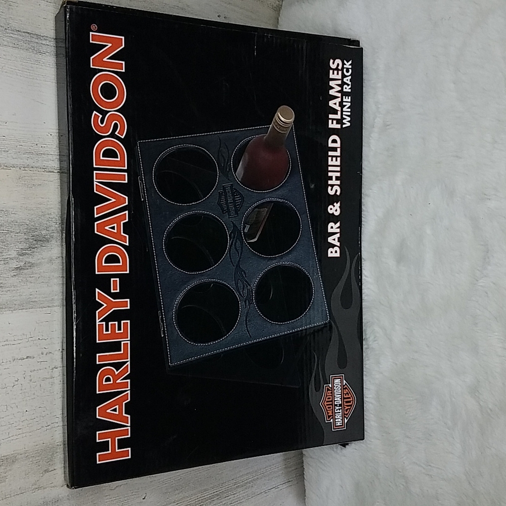 Harley-Davidson Bar & Shield Flames Wine Rack